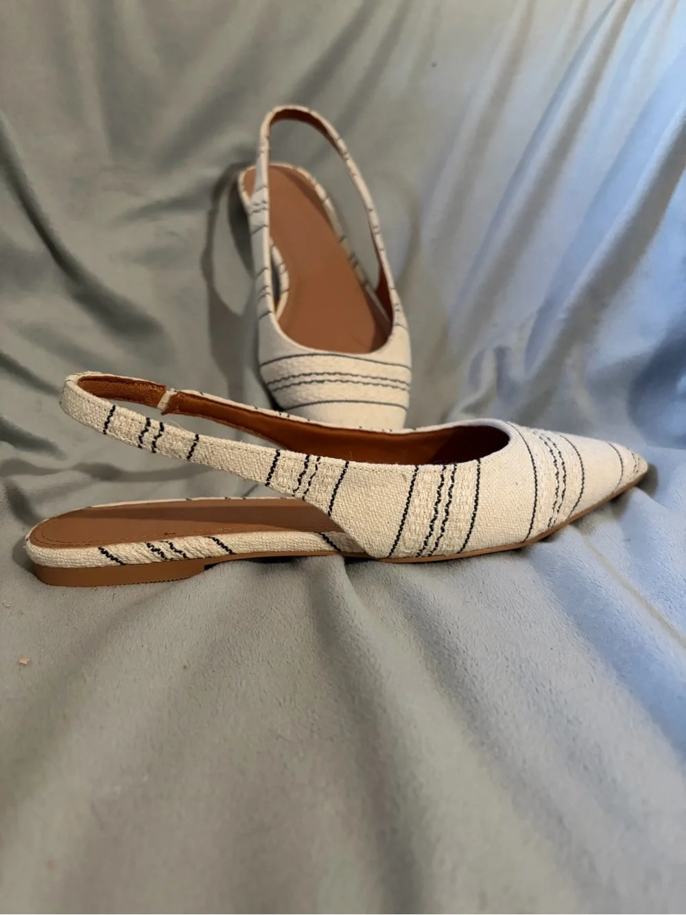 Xhilaration White and Black Striped Pointed Slingback Flats
